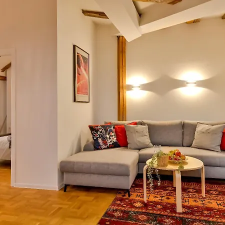 Dreamy Sunset Loft In Center